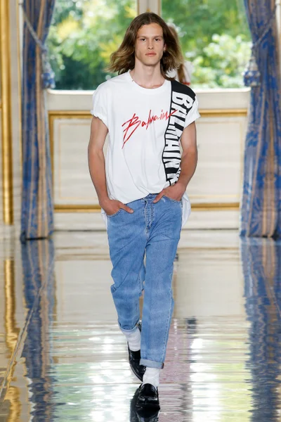 Look 8